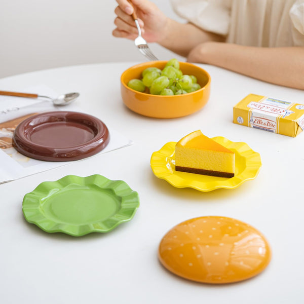 Cute Burger Style Ceramic Bowls & Plates