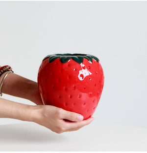 Cute Strawberry Shaped Ceramic Flower Vase