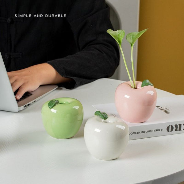 Apple-Shaped Ceramic Flower Vase